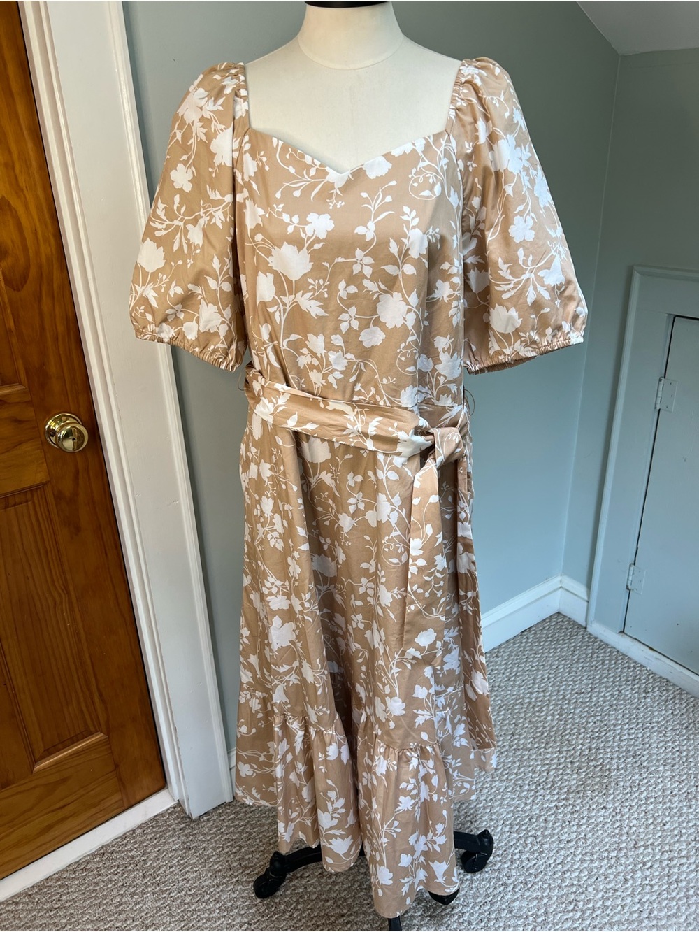 NWT Talbots Beige Floral Puff-Sleeve Midi Dress with Waist Tie Lined SZ 16